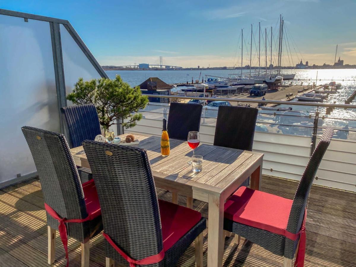 Haus Putbus In Altefaehr - Wg 3 Mit Panoramablick Διαμέρισμα Εξωτερικό φωτογραφία