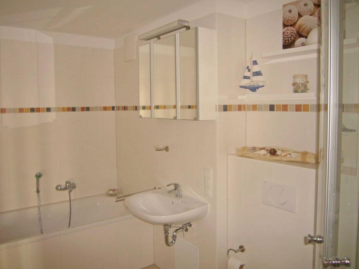 Haus Putbus In Altefaehr - Wg 3 Mit Panoramablick Διαμέρισμα Εξωτερικό φωτογραφία